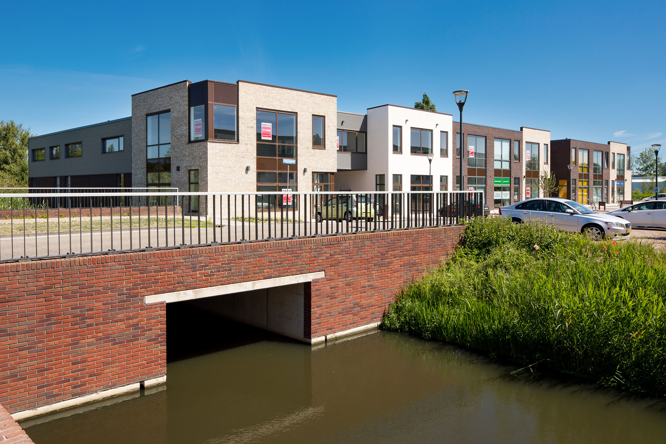 Bedrijfshuisvesting te Leiden
