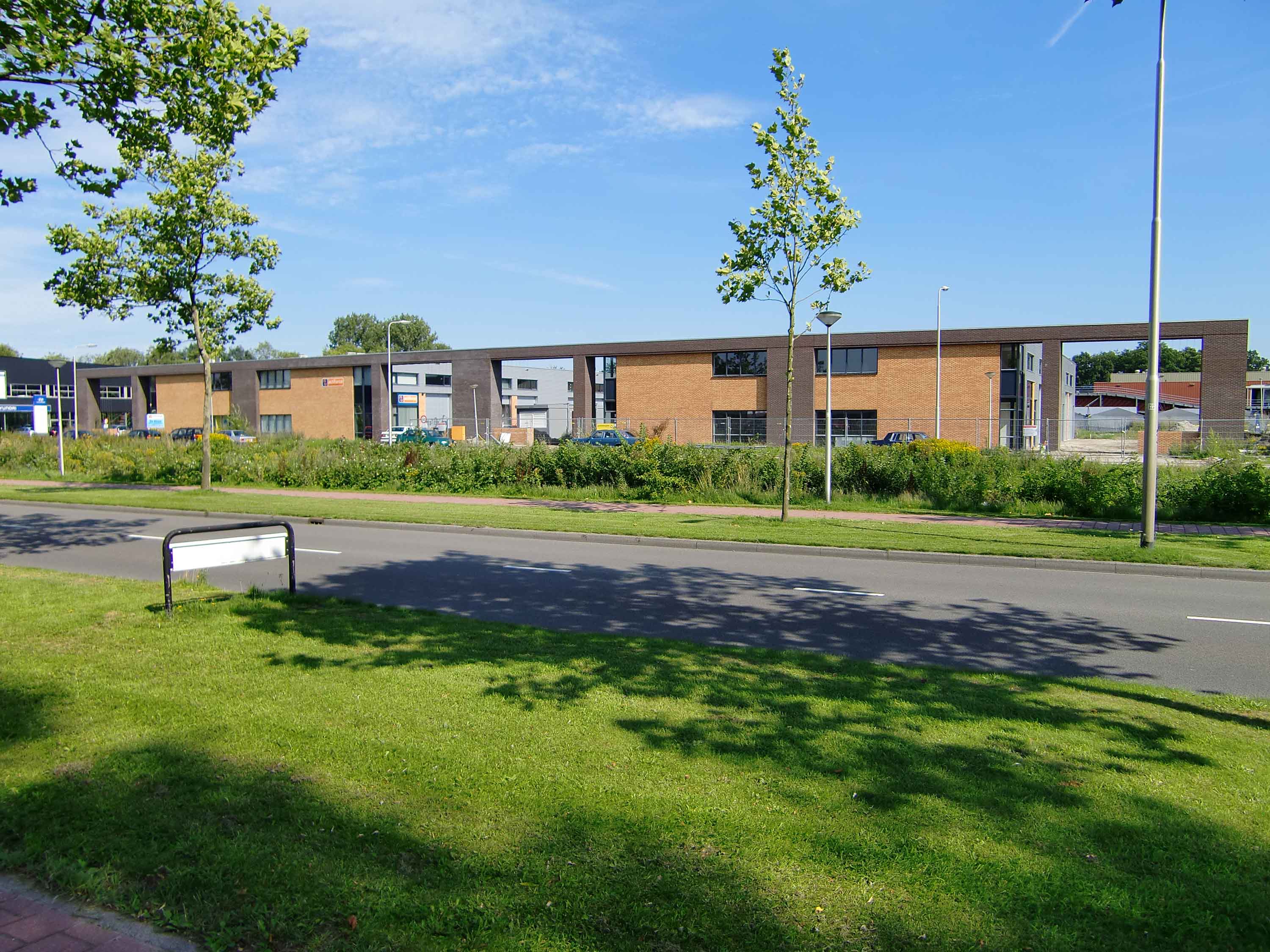 Bedrijfsverzamelgebouw XenonXenter te Amersfoort